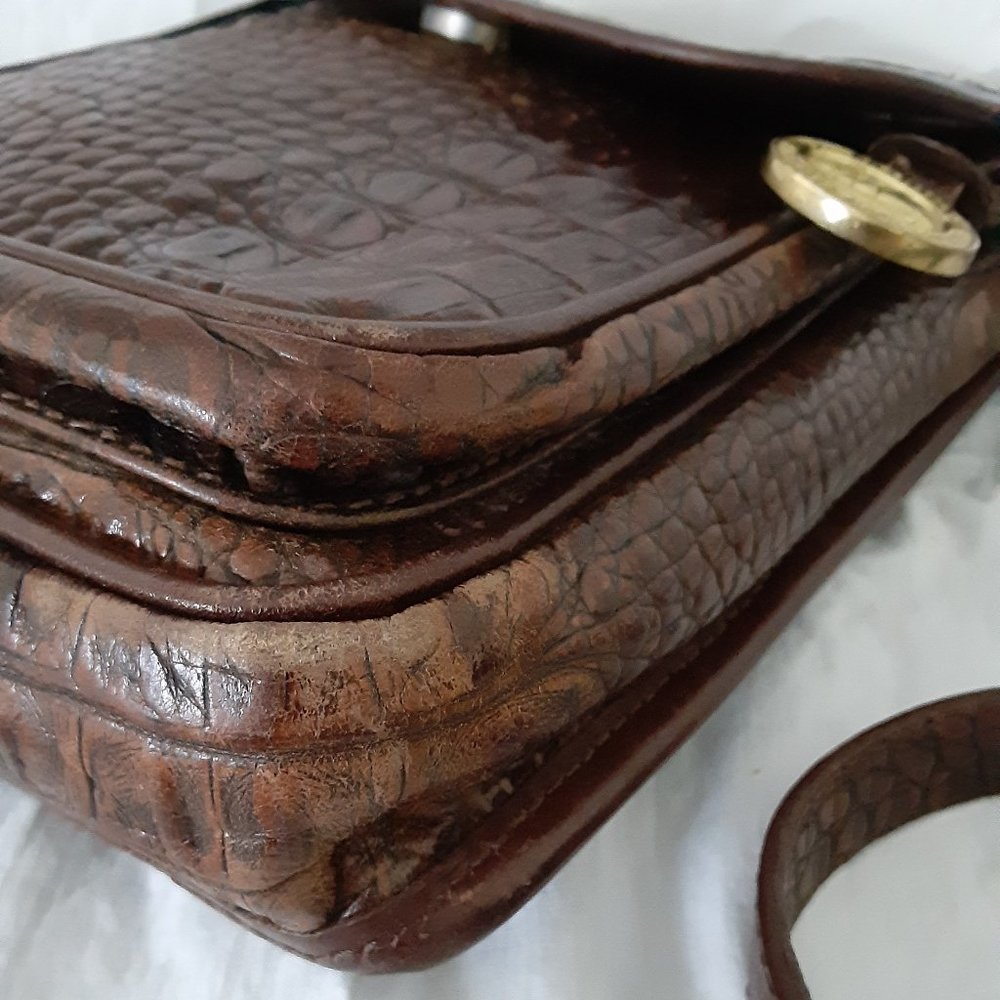 Vintage croc alligator cross body bag Brahmin - Picture 6 of 16
